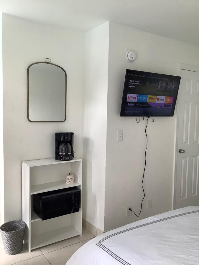 Hotel Motel Lauderdale Inn Φορτ Λόντερντεϊλ Εξωτερικό φωτογραφία